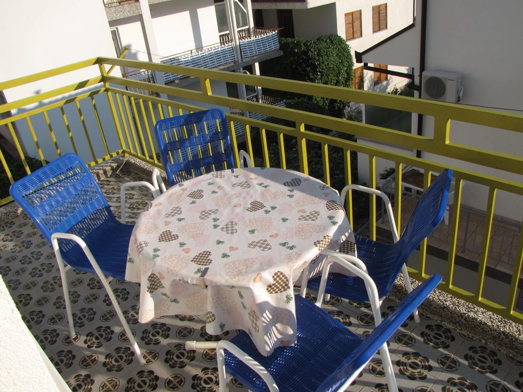 Apartments Primorac Podaca Pokoj fotografie